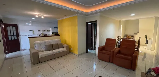 Sobrado com 3 Quartos à venda, 190m² no Cosmorama, Mesquita