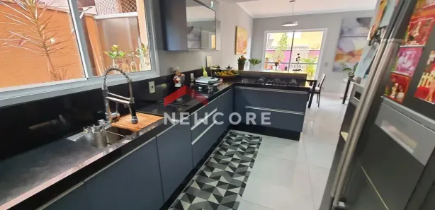 Casa de Condomínio com 3 Quartos à venda, 173m² no Jardim Colibri, Embu das Artes