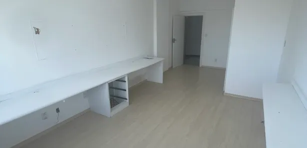 Prédio Inteiro para alugar, 28m² no Brotas, Salvador