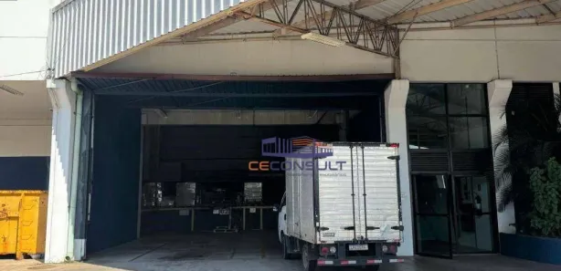 Galpão / Depósito / Armazém para alugar, 2038m² no Jardim Mimas, Embu das Artes
