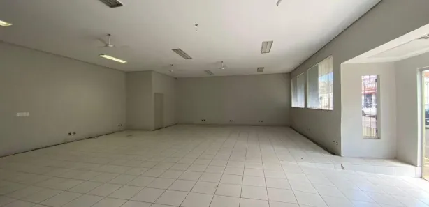 Galpão / Depósito / Armazém para alugar, 600m² no São Joaquim, Araçatuba