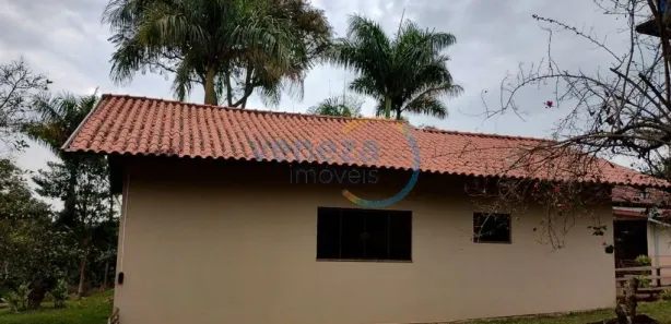 Fazenda / Sítio / Chácara com 2 Quartos à venda, 600m² no Assaí, Assaí