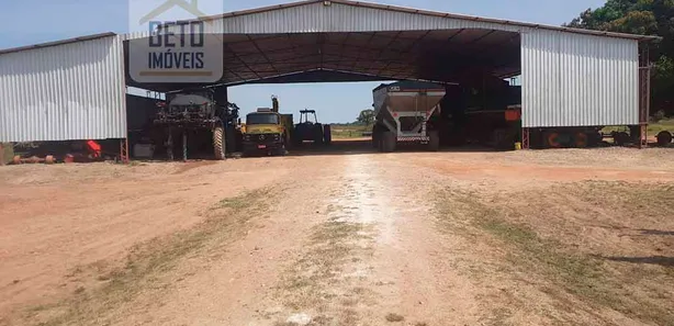 Fazenda / Sítio / Chácara à venda, 30201600m² no , Cristalândia