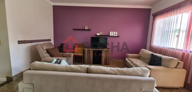 Casa de Condomínio com 3 Quartos à venda, 170m² no Região dos Lagos, Brasília
