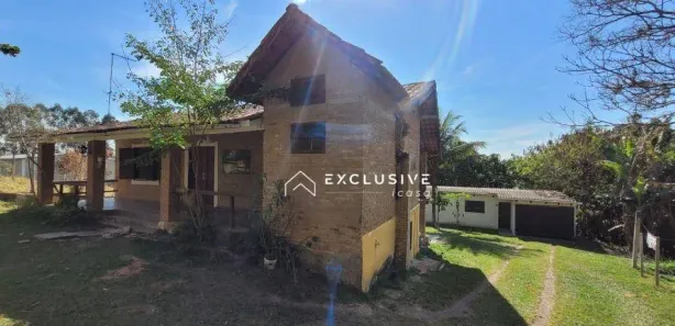 Fazenda / Sítio / Chácara com 3 Quartos à venda, 300m² no Caçapava Velha, Caçapava