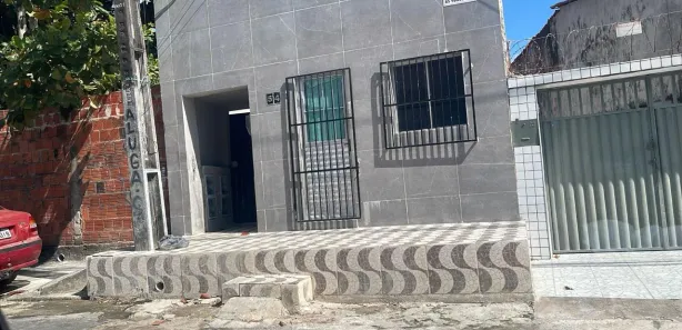 Kitnet com 2 Quartos para alugar, 35m² no Montese, Fortaleza
