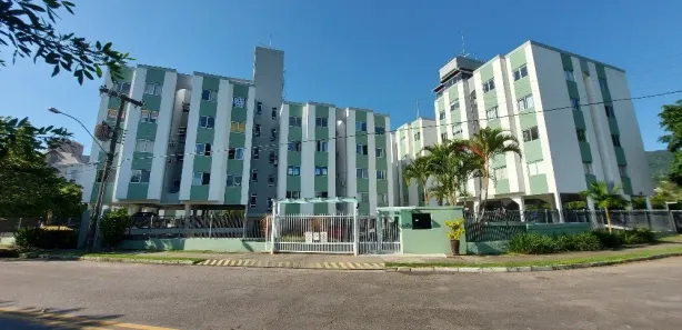 Apartamento com 2 Quartos para alugar, 51m² no Itacorubi, Florianópolis