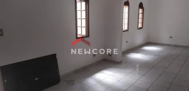 Sobrado com 4 Quartos à venda, 300m² no Centro, Embu-Guaçu