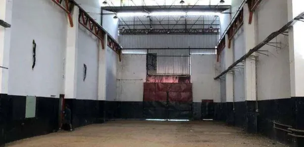 Galpão / Depósito / Armazém para venda ou aluguel, 2000m² no Vila Sorocabana, Mairinque