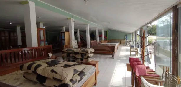 Casa Comercial à venda, 900m² no Sampaio Correia (Sampaio Correia), Saquarema