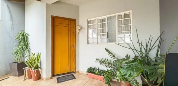 Casa com 3 Quartos à venda, 73m² no Leonor, Londrina