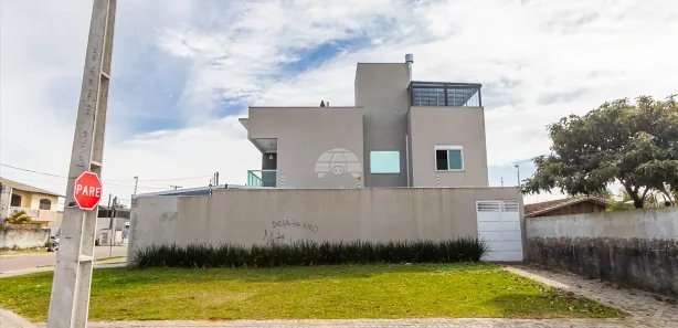 Sobrado com 3 Quartos à venda, 200m² no Cajuru, Curitiba