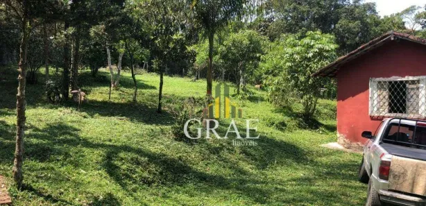 Fazenda / Sítio / Chácara com 3 Quartos à venda, 2400m² no Curucutu, São Bernardo do Campo