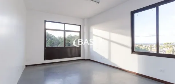 Conjunto Comercial / Sala para alugar, 20m² no Centro, Pinhais