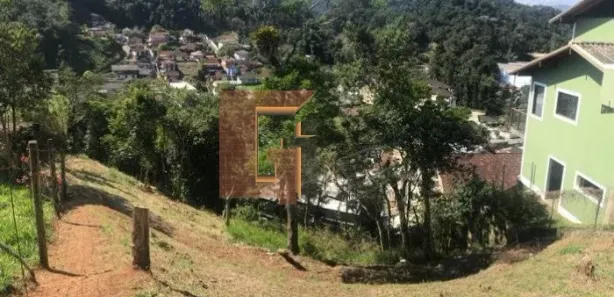 Terreno / Lote / Condomínio à venda, 675m² no Bingen, Petrópolis
