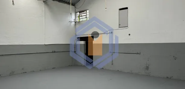 Galpão / Depósito / Armazém para alugar, 450m² no Centro, Niterói