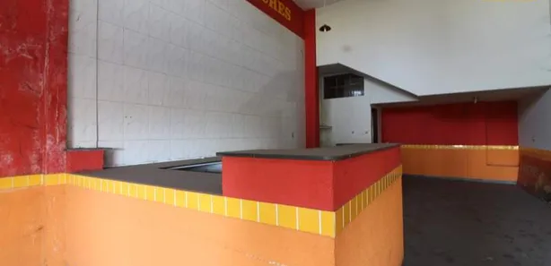 Loja / Salão / Ponto Comercial à venda, 75m² no Centro, Divinópolis