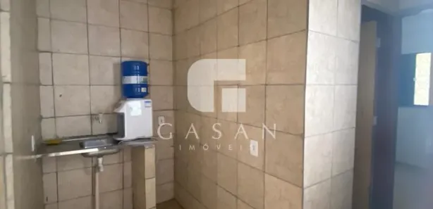 Kitnet com 1 Quarto para alugar, 33m² no Centro, Barra Mansa