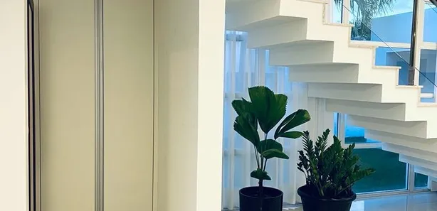 Casa de Condomínio com 5 Quartos para alugar, 350m² no Busca Vida (Abrantes), Camaçari