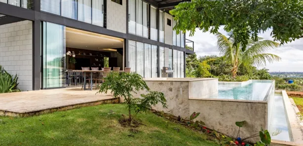 Casa de Condomínio com 4 Quartos à venda, 470m² no , Hidrolândia