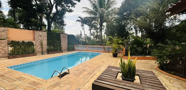 Fazenda / Sítio / Chácara com 2 Quartos à venda, 245m² no Parque dos Cafezais II, Itupeva