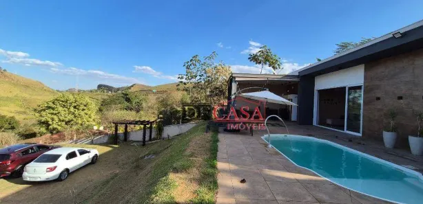 Fazenda / Sítio / Chácara com 2 Quartos à venda, 130m² no Igaratá, Igaratá