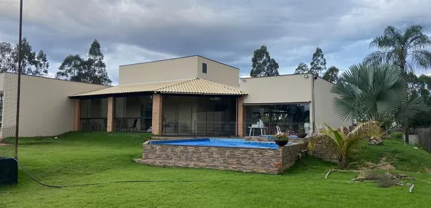 Casa de Condomínio com 3 Quartos à venda, 438m² no , Nerópolis