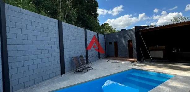 Fazenda / Sítio / Chácara com 6 Quartos para venda ou aluguel, 360m² no Jardim São Gabriel, Jacareí