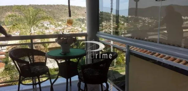 Casa de Condomínio com 4 Quartos para venda ou aluguel, 1200m² no Piratininga, Niterói