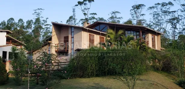 Sobrado com 4 Quartos à venda, 415m² no Loteamento Chacara Parque Oriente, Embu-Guaçu