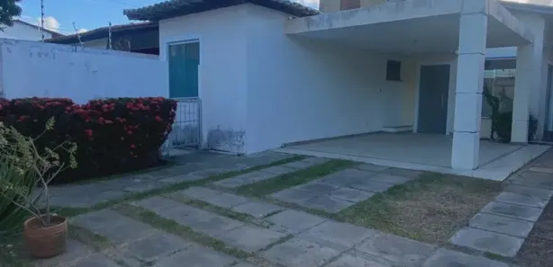 Casa com 3 Quartos à venda, 300m² no Coroa do Meio, Aracaju