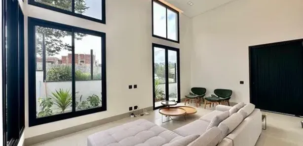 Casa de Condomínio com 4 Quartos à venda, 170m² no Jardim San Remo, Maringá