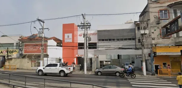 Prédio Inteiro para alugar, 700m² no Fonseca, Niterói