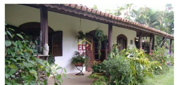 Fazenda / Sítio / Chácara com 3 Quartos à venda, 300m² no Chácara Marambaia, Caçapava
