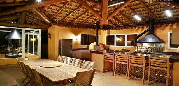 Fazenda / Sítio / Chácara com 6 Quartos à venda, 8600m² no Campo Verde, Ibiúna