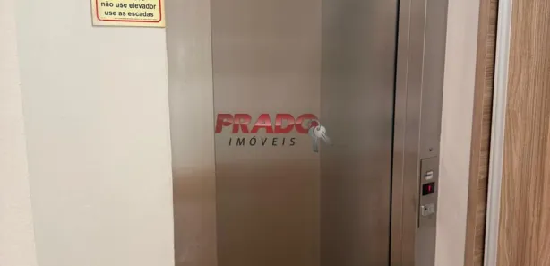 Conjunto Comercial / Sala para alugar, 43m² no Conjunto Habitacional Inocente Vila Nova Júnior, Maringá
