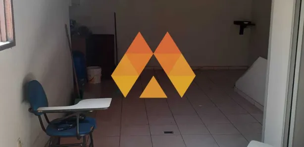 Loja / Salão / Ponto Comercial para alugar, 120m² no Centro, Macaé