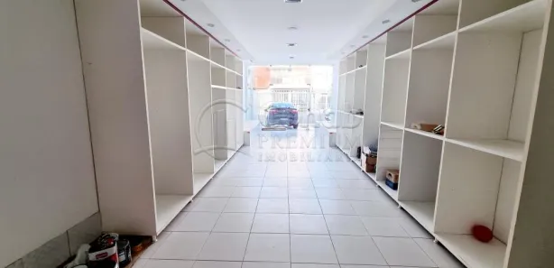 Casa com 3 Quartos à venda, 400m² no São José, Aracaju