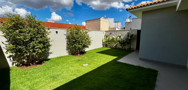 Sobrado com 4 Quartos à venda, 317m² no Parque dos Buritis II, Rio Verde