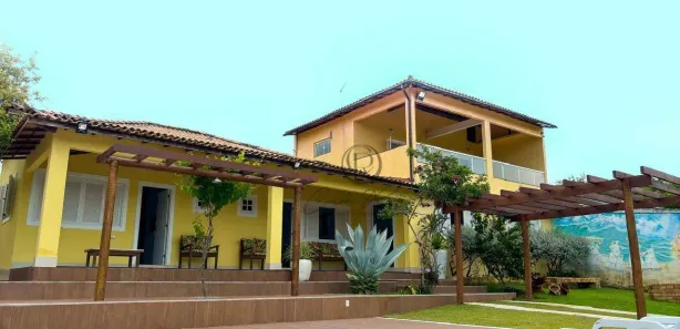 Fazenda / Sítio / Chácara com 5 Quartos à venda, 2000m² no , Armação dos Búzios