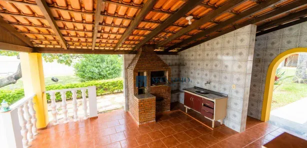 Casa de Condomínio com 4 Quartos à venda, 500m² no Região dos Lagos, Brasília