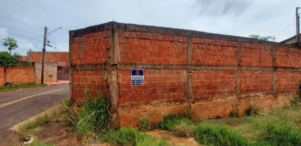 Casa de Condomínio com 2 Quartos à venda, 109m² no Conjunto Habitacional Nascente Segredo, Campo Grande
