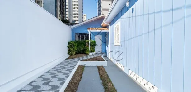 Casa Comercial para alugar, 110m² no Cristo Rei, Curitiba