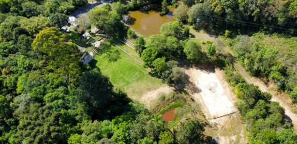 Fazenda / Sítio / Chácara com 2 Quartos à venda, 26500m² no Itaqui de Cima, Campo Largo