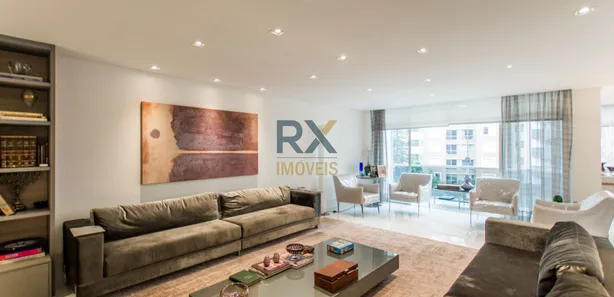 Apartamento com 3 Quartos para alugar, 240m² no Santa Cecília, São Paulo