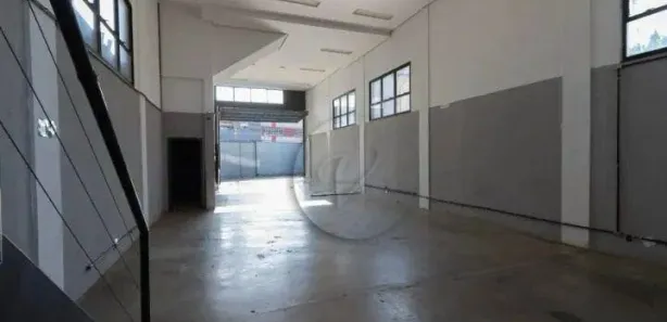 Galpão / Depósito / Armazém para venda ou aluguel, 432m² no Centro, Santo André