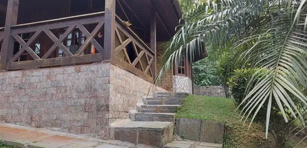 Casa de Condomínio com 4 Quartos à venda, 249m² no Limoeiro, Guapimirim