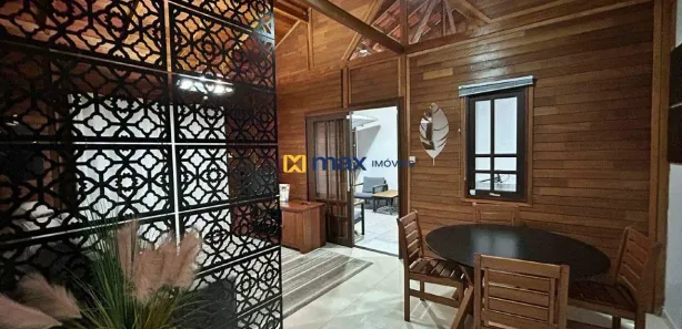 Casa com 4 Quartos à venda, 185m² no Meia Praia, Navegantes
