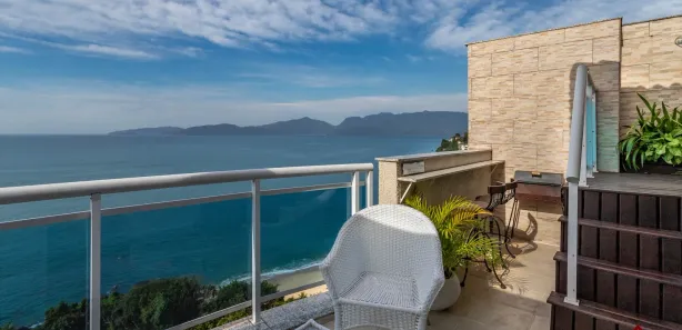 Cobertura com 3 Quartos para venda ou aluguel, 144m² no , Mangaratiba