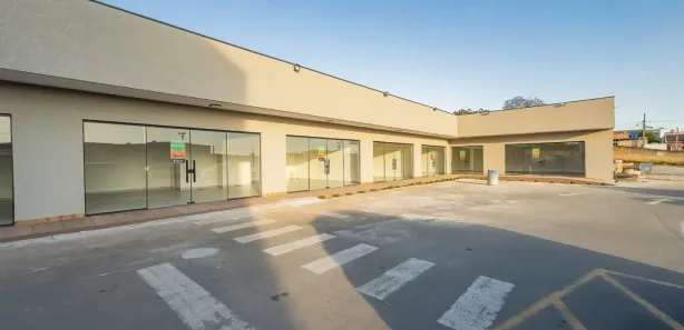 Loja / Salão / Ponto Comercial para alugar, 35m² no Guaraituba, Colombo